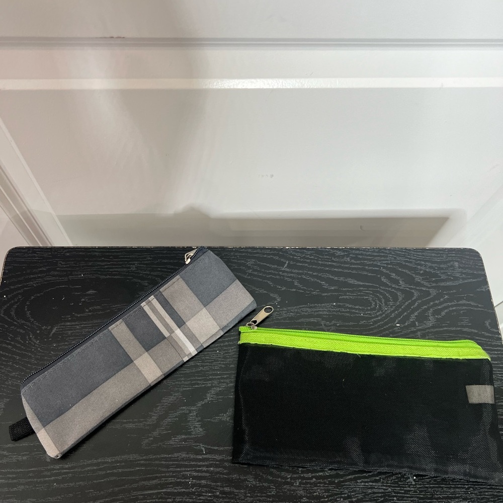 Simple small pouches - Picture 5 of 7